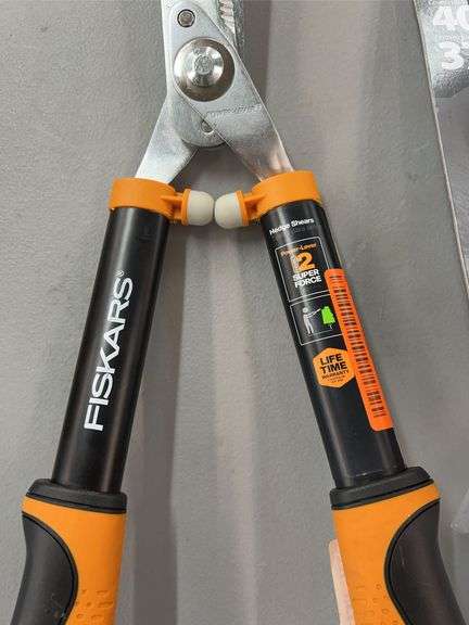 MISC LOT OF TOOL ITEMS - SEE PHOTOS