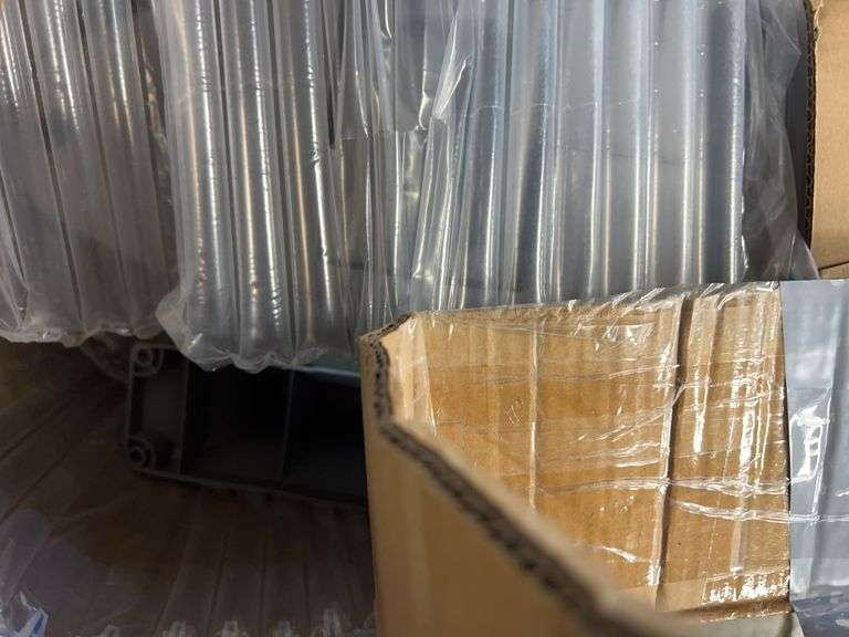 RETRACTABLE HOSE REEL IN BOX