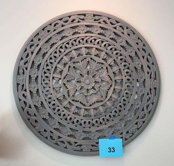 ROUND WOOD WALL DECOR