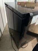 FRIGIDAIRE 5.0CU FT CHEST FREEZER - BLACK