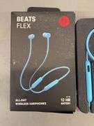 BEATS FLEX ALL-DAY WIRELESS EARPHONES W/ BOX