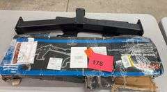 CURT MULTI-FIT TRAILER HITCH W/ BOX