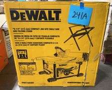 DEWALT 8-1/4" COMPACT JOB SITE TABLE SAW & STAND IN BOX