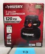 HUSKY 3 GAL AIR COMPRESSOR IN BOX