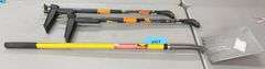 3PC TOOL LOT - SHOVEL & STAND UP WEEDERS