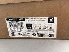 VEJA UNISEX SHOES SIZE MENS 7 OR WOMENS 9