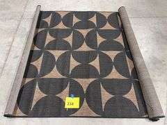 5FTx7FT OUTDOOR AREA RUG - BROWN