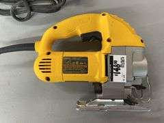 DEWALT 5.5AMP JIG SAW