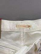 WOMENS LEVIS SHORTS SIZE 33 - WHITE
