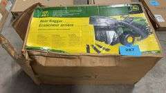 JOHN DEERE REAR BAGGER IN BOX
