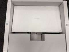 APPLE STUDIO DISPLAY (TILT & HEIGHT ADJUSTABLE) STANDARD GLASS IN BOX - SILVER (MODEL MK0Q3LLA)