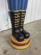 NEW 6FT PRE-LIT GRAND NUTCRACKER WITH MUSIC BOX