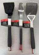GRILL BRUSH, TONGS & SPATULA