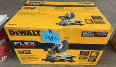DEWALT 12" DOUBLE BEVEL SLIDING MITER SAW IN BOX (TOOL ONLY)