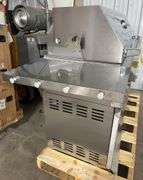 THOR 8 BURNER GAS GRILL