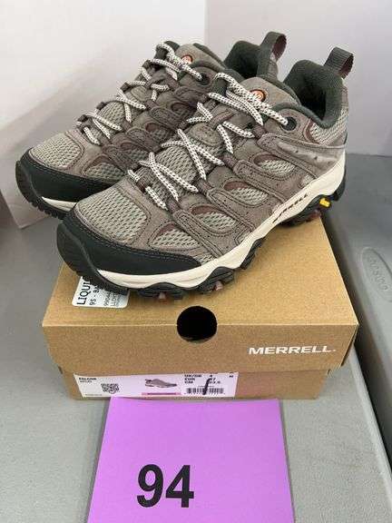 WOMENS MERRELL MOAB 3 FALCON SHOES - SIZE 6.5