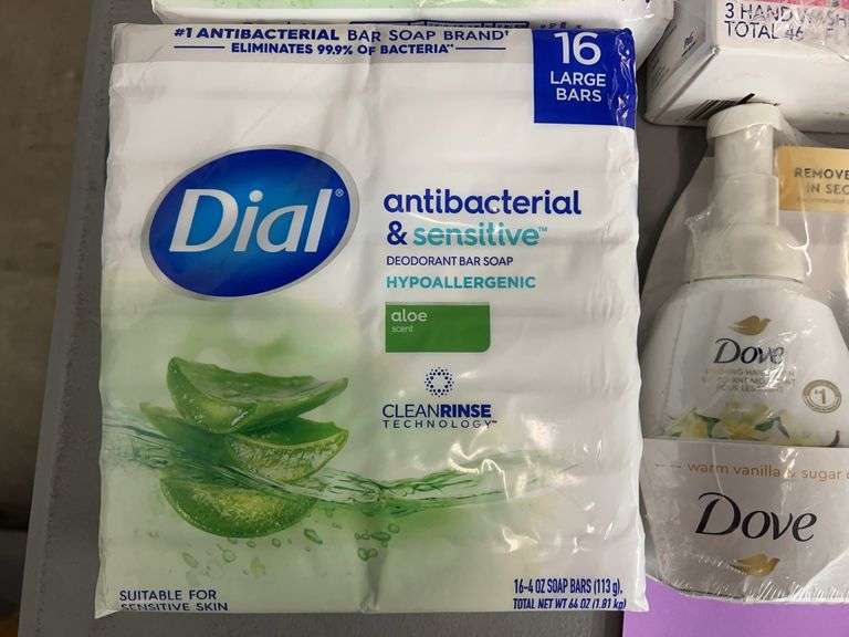 4PC SOAP LOT - DOVE, DIAL & SAFEGUARD