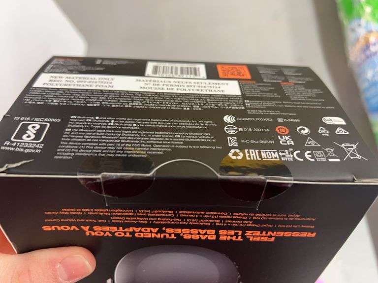 NEW SKULLCANDY CRUSHER EVO HEADPHONES IN BOX