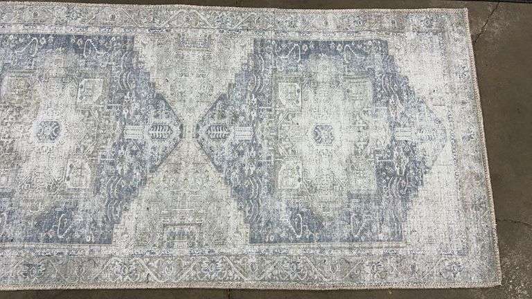 SURYA AMELIE 3FTx8FT RUNNER RUG