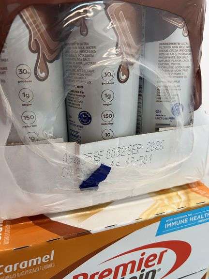 (2) PACKS OF PROTEIN SHAKES - NURRI & PREMIER