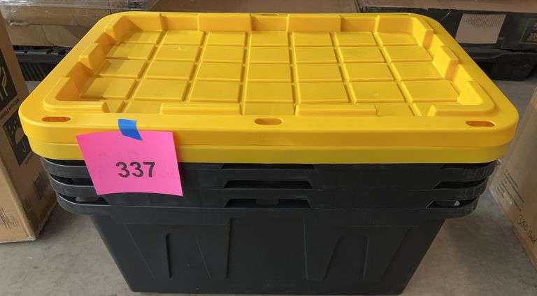 (4) PLASTIC STORAGE TOTES W/ (2) LIDS - BLACK & YELLOW