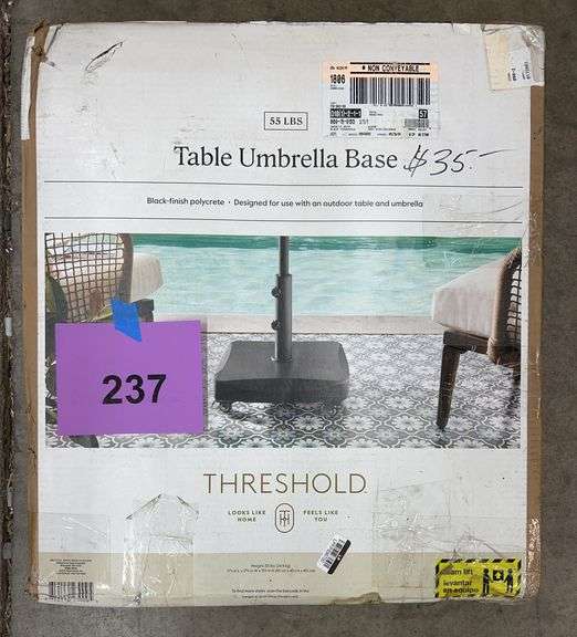 THRESHOLD 55LB TABLE UMBRELLA BASE IN BOX