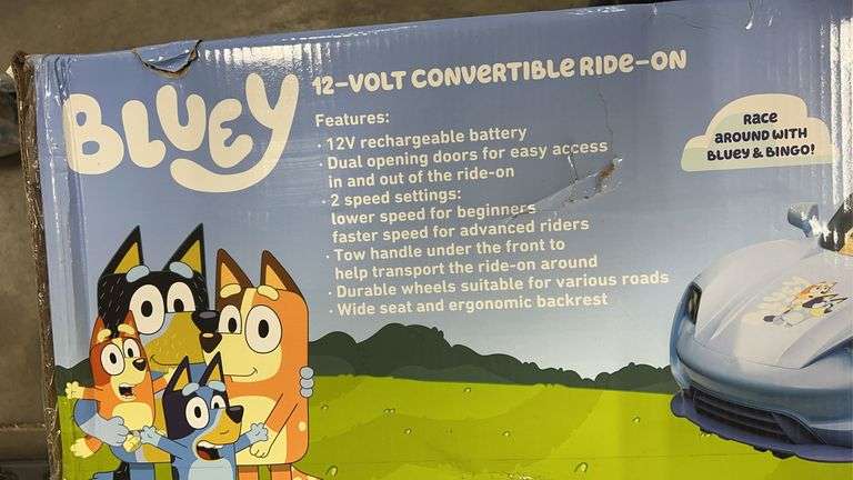 KIDS BLUEY 12V CONVERTIBLE RIDE ON IN BOX