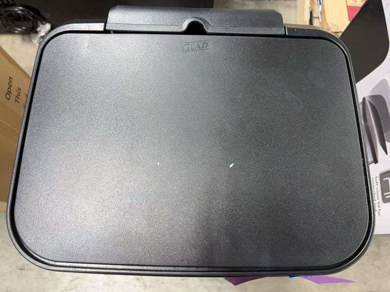 GLAD 20GAL STAINLESS STEEL STEP TRASHCAN