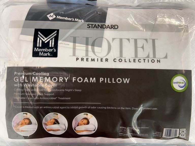 (2) PILLOWS
