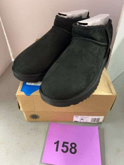 WOMENS UGGS CLASSIC ULTRA MINI SHOES - SIZE 10