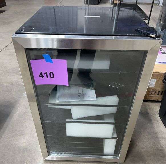 FRIGIDAIRE BEVERAGE CENTER