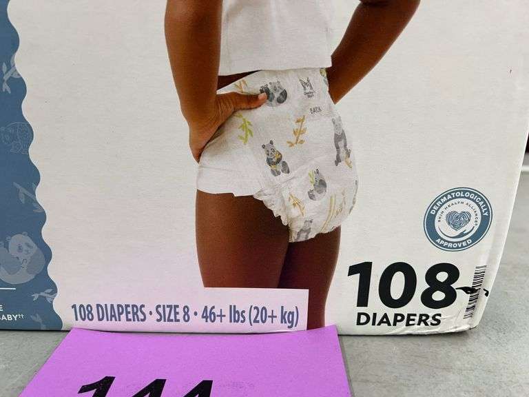 BOX OF DIAPERS - SIZE 8