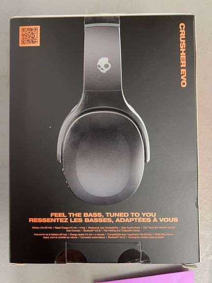 NEW SKULLCANDY CRUSHER EVO HEADPHONES IN BOX