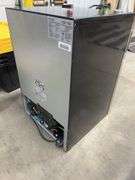 FRIGIDAIRE BEVERAGE CENTER