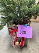 48" PRE LIT HOLIDAY TOPIARY