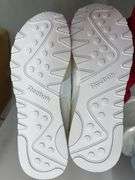 WOMENS REEBOK ULTRA FLASH SHOES - SIZE 9