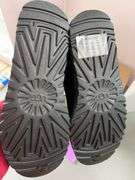 WOMENS UGGS CLASSIC ULTRA MINI SHOES - SIZE 10