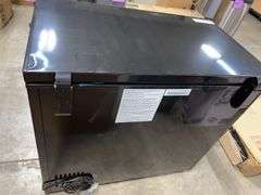 FRIGIDAIRE 7.0CU FT CHEST FREEZER - BLACK