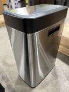 TRAMONTINA STAINLESS AUTO TRASHCAN