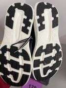 WOMENS REEBOK ROAD STRIDER SHOES - SIZE 10