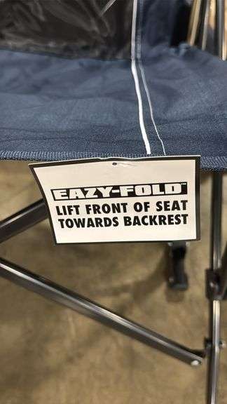 GCI ROADTRIP ROCKER XL FOLDING CHAIR - NAVY