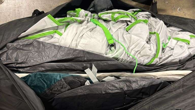 AS IS - 12 PERSON INSTANT CABIN TENT W/ LED LIGHTS IN BAG