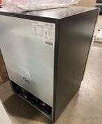 FRIGIDAIRE BUILT IN WINE & BEVERAGE COOLER