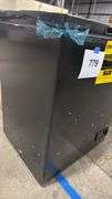 FRIGIDAIRE 5.0CU FT CHEST FREEZER - BLACK