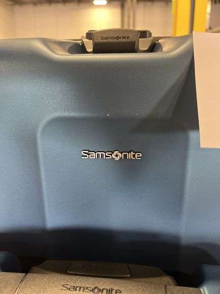 SAMSONITE 2PC HARDSHELL ROLLING LUGGAGE - BLUE