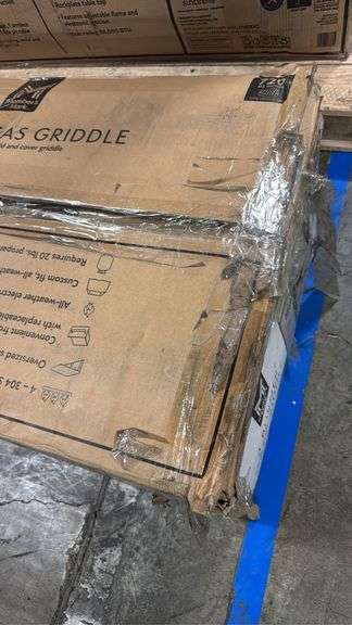 AS IS - 4-BURNER GAS GRIDDLE IN BOX