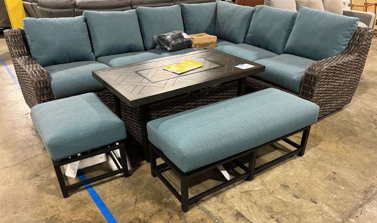 Athena 7 Piece Sectional