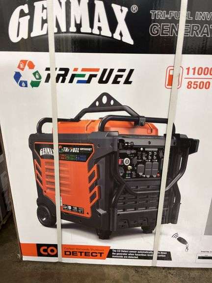 GENMAX GM11000IET TRI-FUEL GENERATOR IN BOX