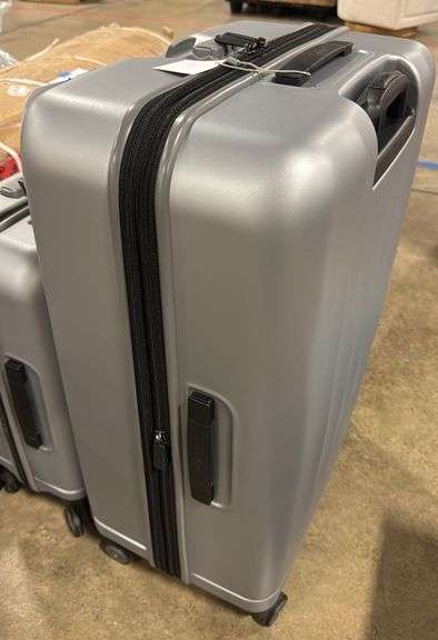 SAMSONITE 2PC HARDSHELL ROLLING LUGGAGE SET - SILVER