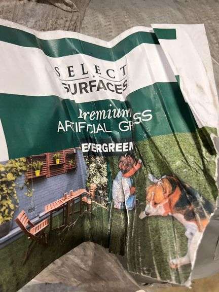 15FT X 100FT ROLL OF ARTIFICAL TURF